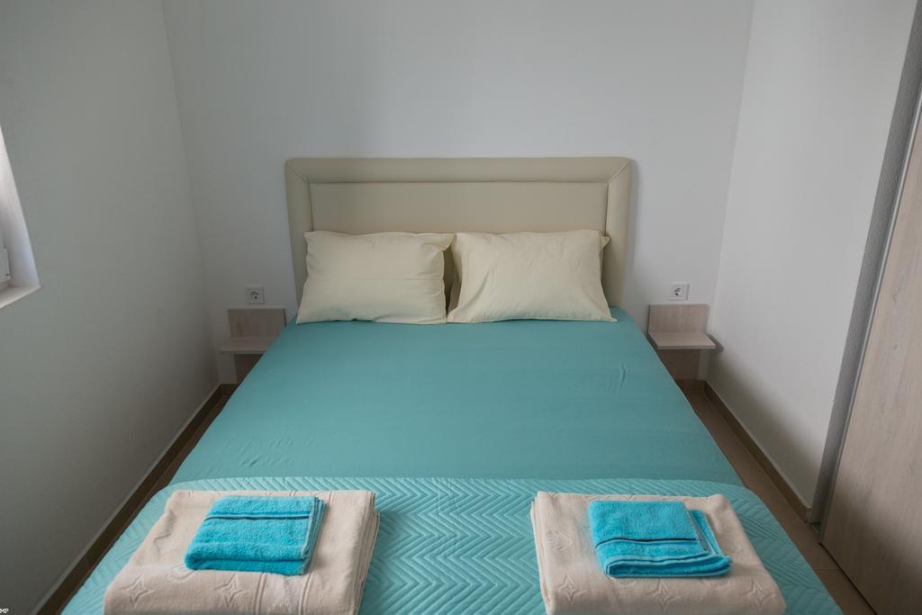 Del Mar Apartments Чань Екстер'єр фото